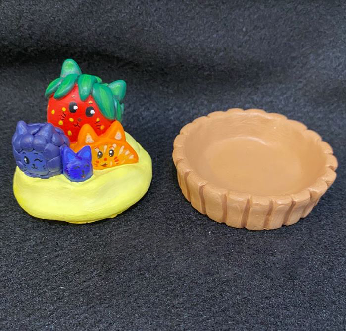 Kitty Fruit Tart box