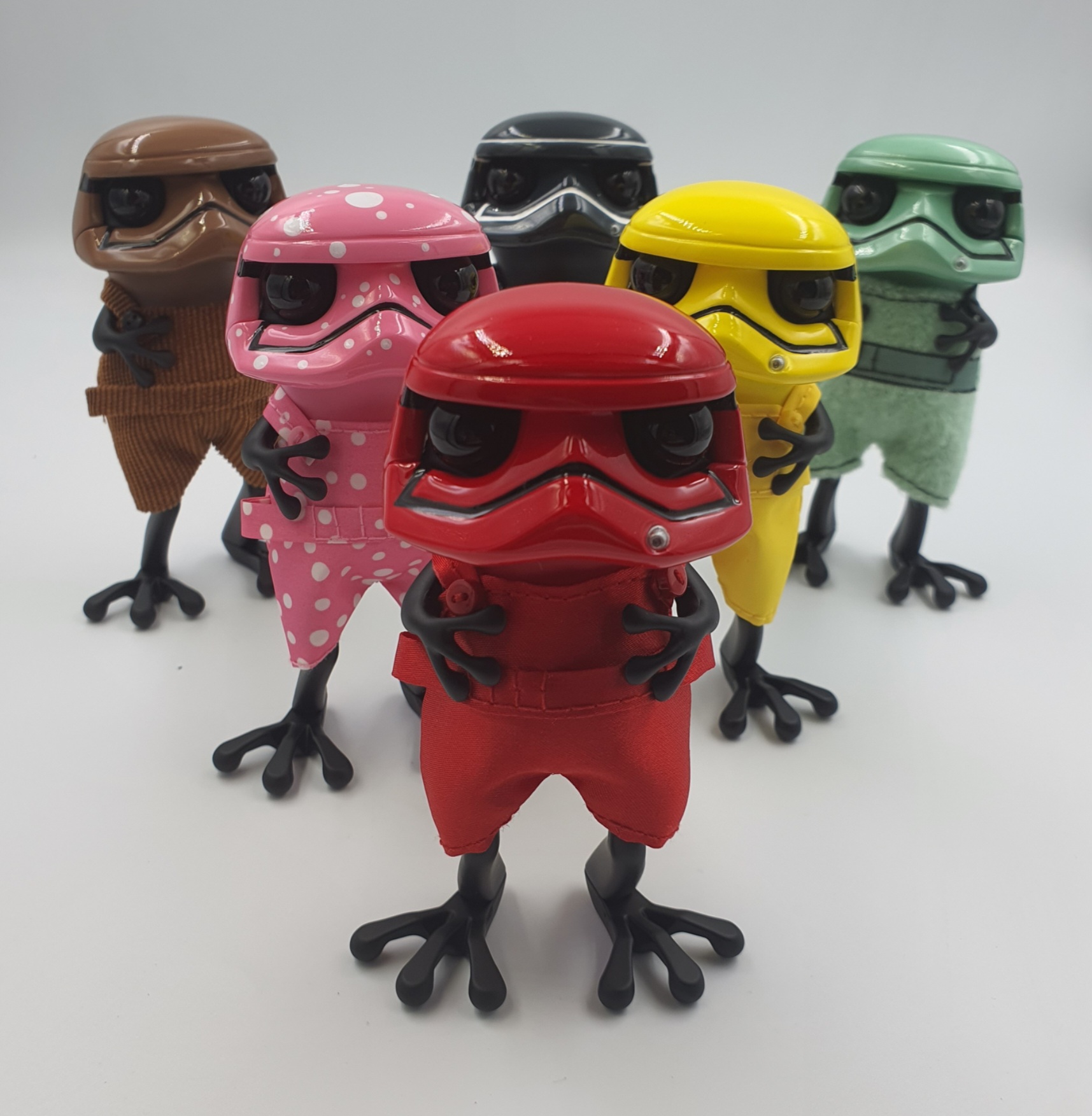 Trooper APO Frogs 1_twelveDot 