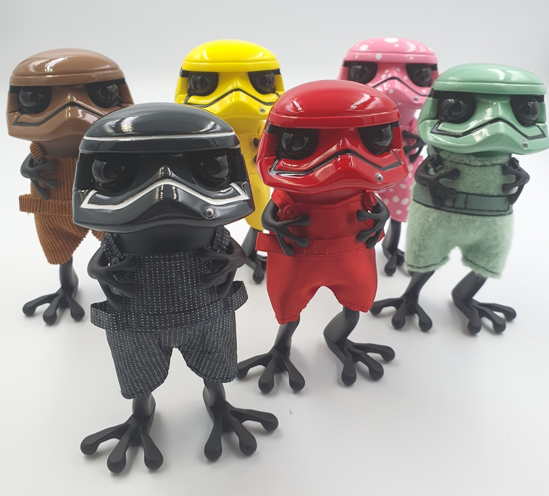 Trooper APO Frogs 2_twelveDot 